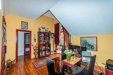 Квартира, 1173 м², 228 427$ — FAKTOR